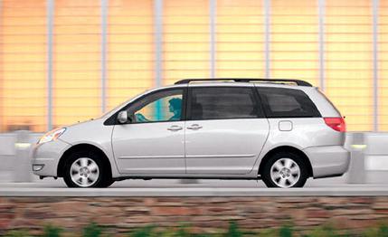 2004 Toyota Sienna XLE