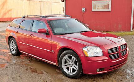 2005 Dodge Magnum RT