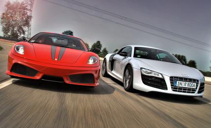 2010 Audi R8 5.2 V10 FSI Quattro vs. 2009 Ferrari 430 Scuderia