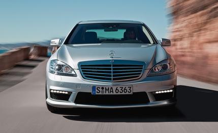 2010 Mercedes-Benz S63 AMG