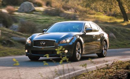 2011 Infiniti M56