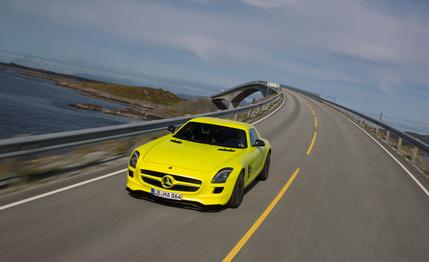 2013 Mercedes-Benz SLS AMG E-Cell