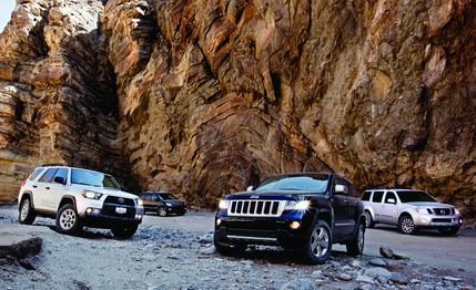Jeep Grand Cherokee vs. Kia Borrego, Nissan Pathfinder, Toyota 4Runner