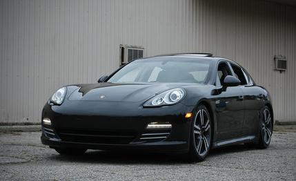 2011 Porsche Panamera 4