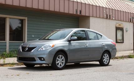 2012 Nissan Versa SL Sedan