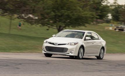 2013 Toyota Avalon Hybrid