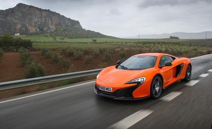 2015 McLaren 650S Coupe / Spider