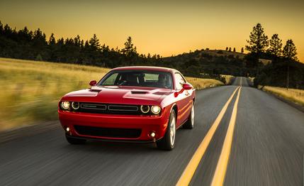 2015 Dodge Challenger V-6