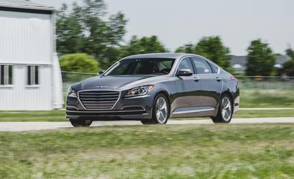 2015 Hyundai Genesis Sedan V-6 RWD