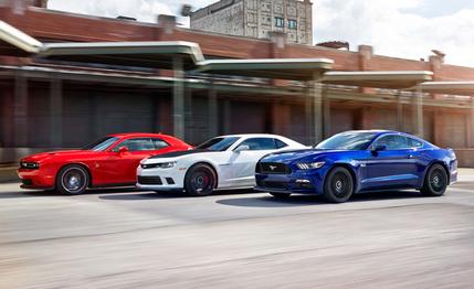 2015 Ford Mustang GT vs. Chevrolet Camaro SS 1LE, Dodge Challenger R/T Scat Pack