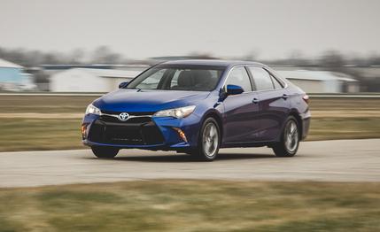 2015 Toyota Camry SE Hybrid