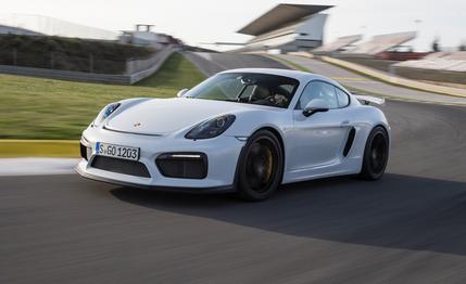 2016 Porsche Cayman GT4