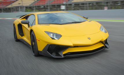 2016 Lamborghini Aventador LP750-4 SV