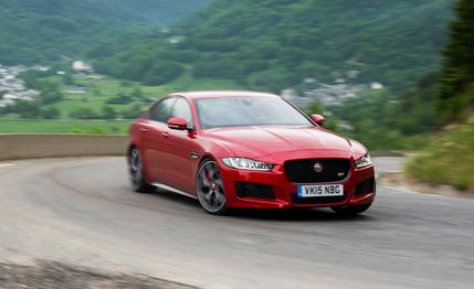 2017 Jaguar XE S