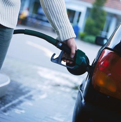 Advantages and Disadvantages of Oxygenated Fuel