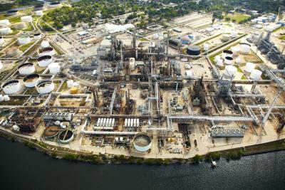 What Are the Major Sources of Global Commercial Energy?