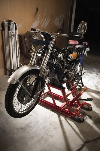 How to Lift a Motorcycle with a Jack