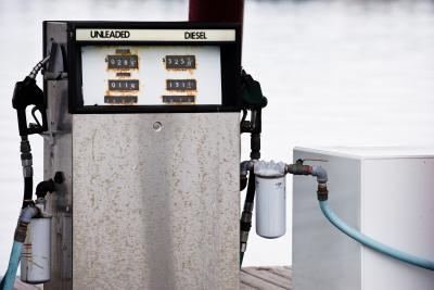 How to Add Gasoline to Diesel to Use for Fuel