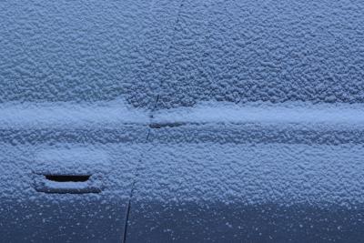 How to De-Ice a Gas Tank Door