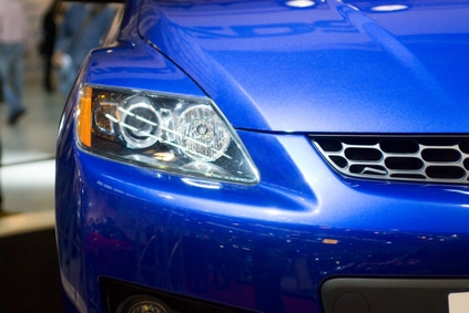 How to Remove Bugs From a Car Bumper