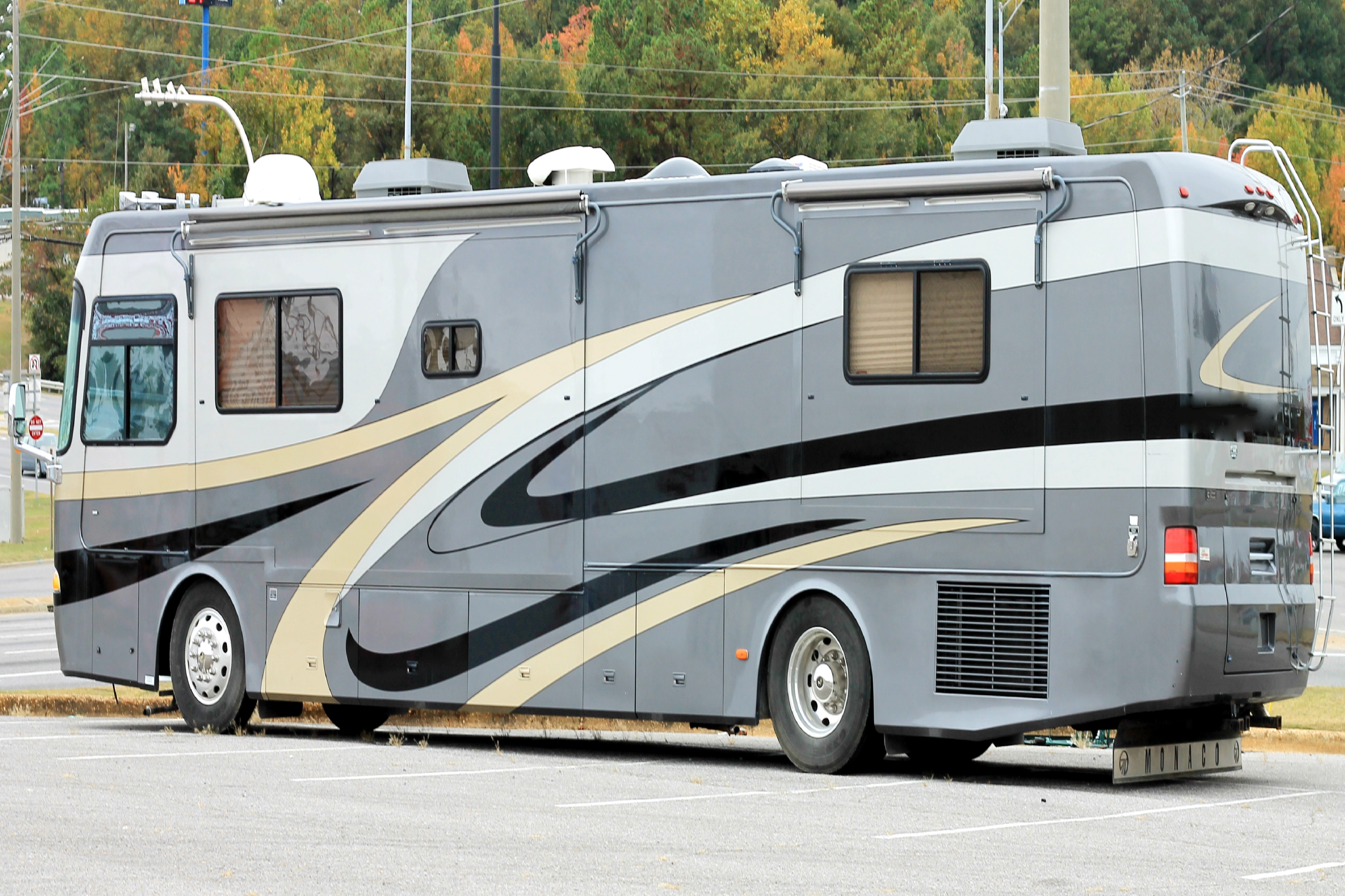 What Cleans & Polishes Decals on a Motorhome?