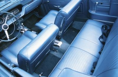 How to Clean Leather Seats in a Car