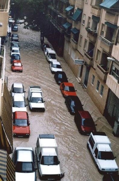 How to Clean Flood-Damaged Car Carpets