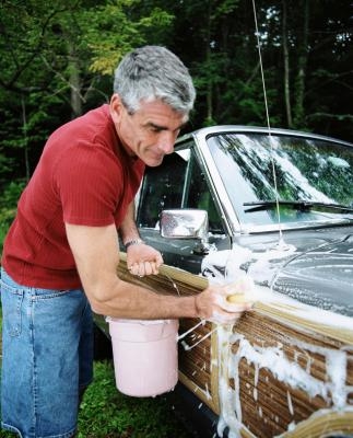 How to Wash With Waterless Car Wash