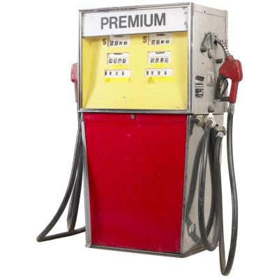 What Additives Are Used in Gasoline to Remove Carbon in Motors?