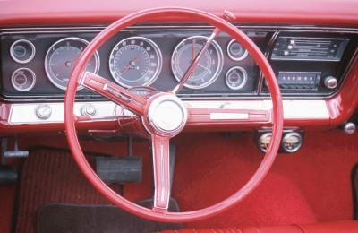 What Causes an Oil Pressure Gauge to Be Erratic?