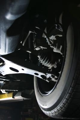 How to Check for Bad Shocks and Struts on a Car or Truck