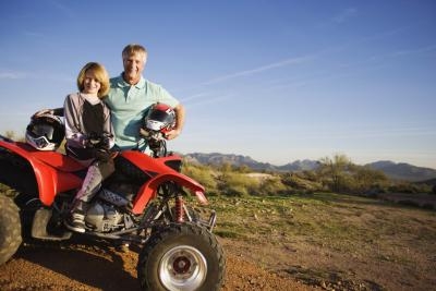 How to Line up the Front Wheels of an ATV Four-Wheeler