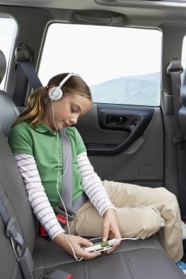 How to Replace a Car Seat Belt