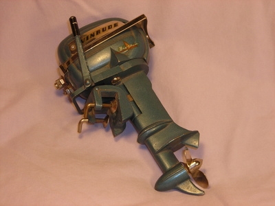 How to Run an Outboard Motor Dry