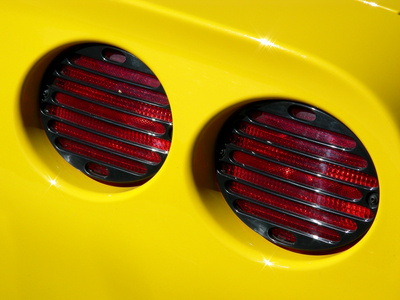 How to Remove Tail Light Lenses