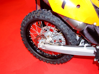 How to Change an Inner Tube on a XR 50 Motorcycle