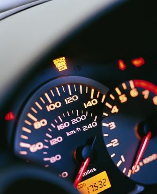 How to check diagnostic trouble codes on a Jeep Wrangler JK