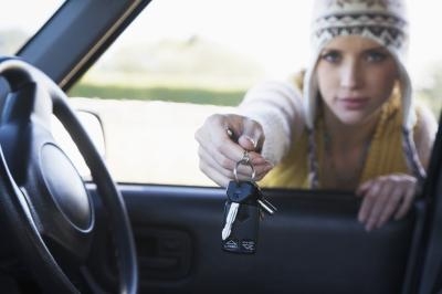 How to Open a Ford Focus Without Keys