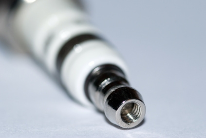 How to Replace Spark Plugs in a 2000 Nissan Xterra