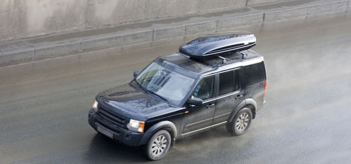 How to Replace a Fuel Filter on a Land Rover Discovery