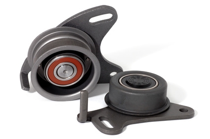 How to Replace a Belt on a Ford Taurus
