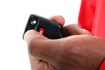 How to Find 2002 Mercury Sable Keyless Entry Code Locations