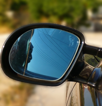 How to Paint a Side View Mirror