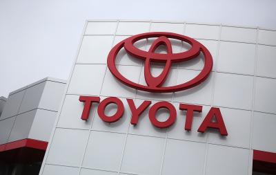 How to Reset a Low Pressure Light in a Toyota Tacoma