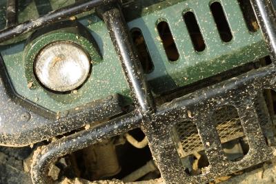 How to Replace a Headlight in a Jeep Grand Cherokee