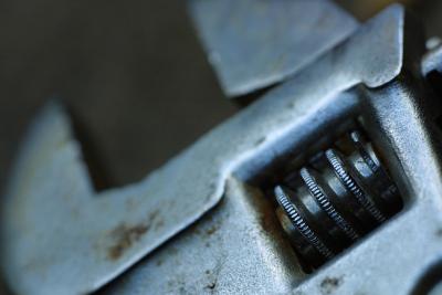 How do I Replace 1992 Toyota Camry Fuel Filters?
