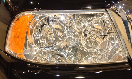 How Do I Replace the Front Headlight on a Tundra?
