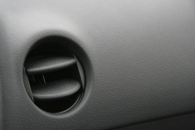 How to Troubleshoot Car Heater Problems (with Pictures)