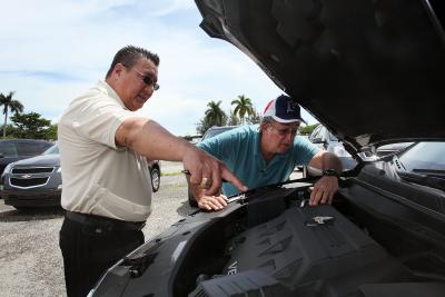 How to Check the Power Steering Fluid in a Chevrolet Equinox