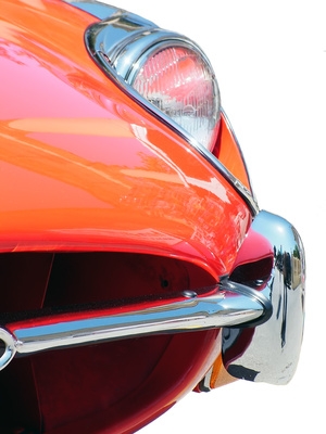 How to Replace a 2003 Jaguar X-Type Battery
